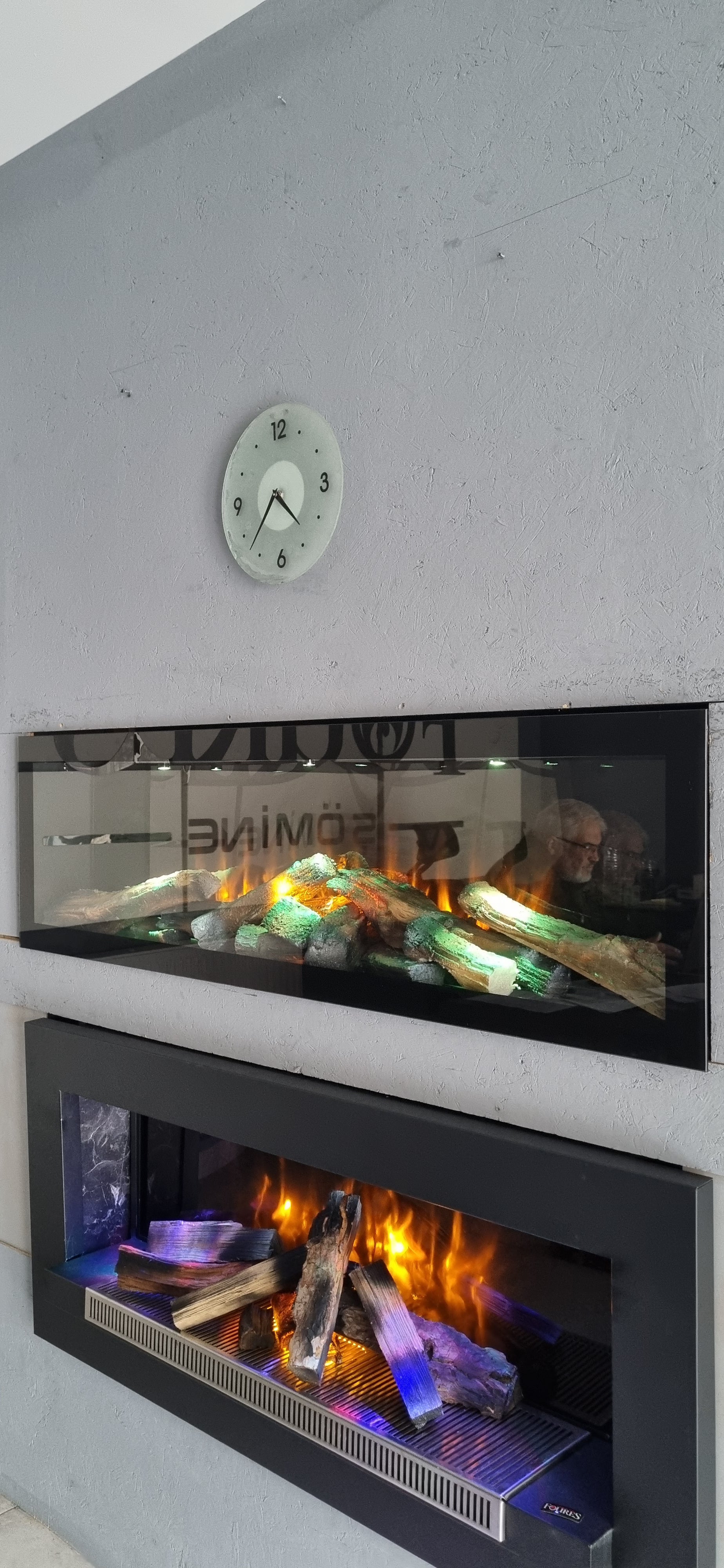 Rosa Plasma Fireplace